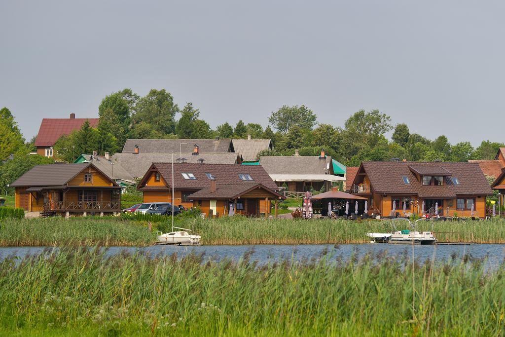 Viva Trakai Hotel Exterior photo